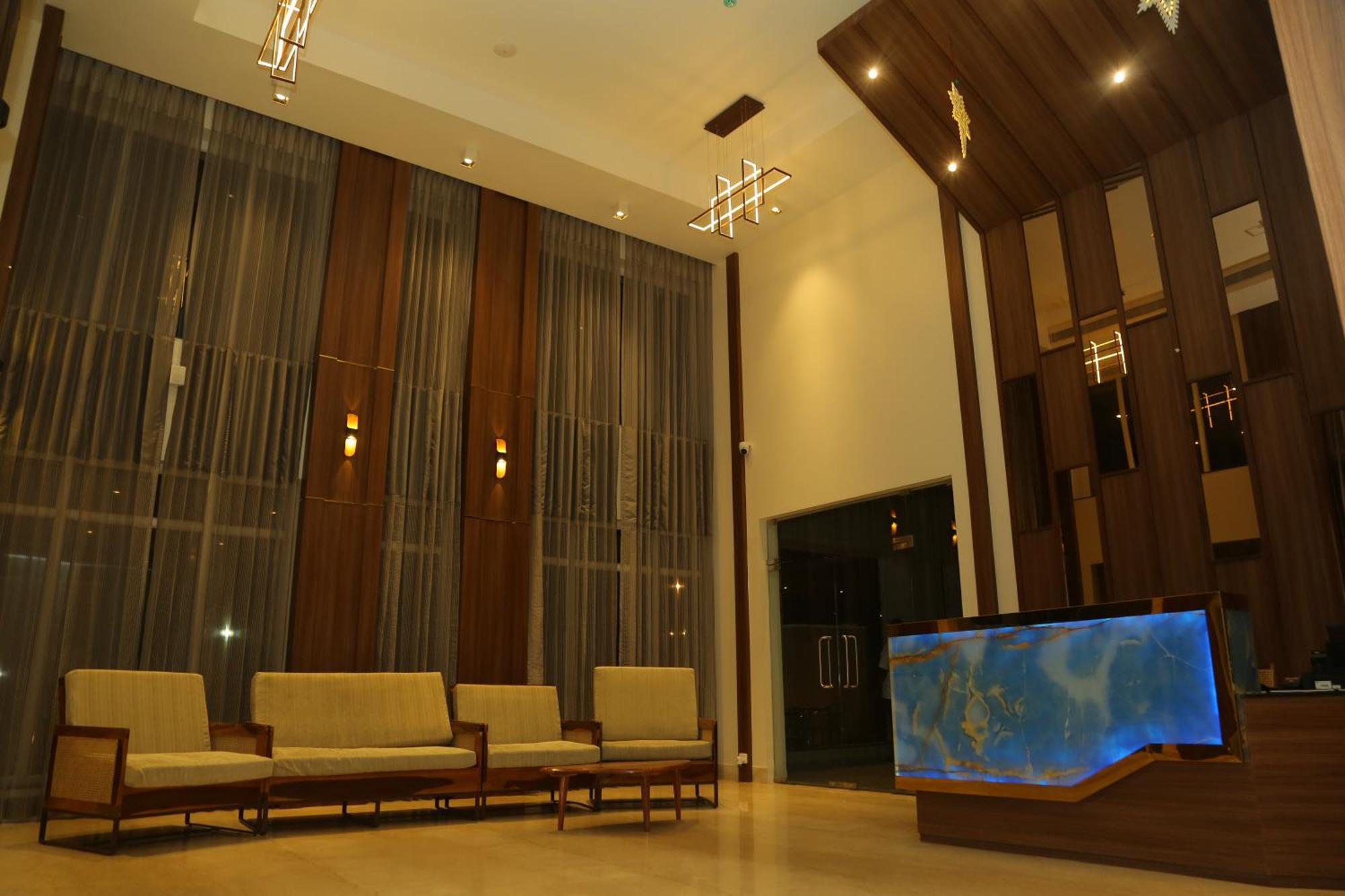 Misty Ocean - A Bergamont Group Of Hotel Kuilapalayam Kültér fotó